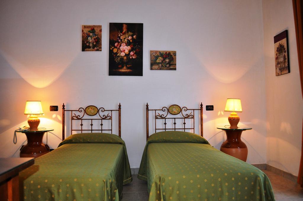 Griko Country Hotel Lecce Oda fotoğraf